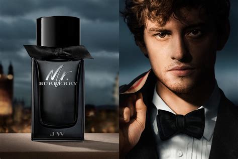 burberry mr burberry the inspiration TV Spot Perfume  